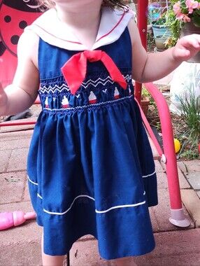 Vintage POLLY FLINDERS Hand-Smocked Little Girls  Toddler Dress Red White Blue